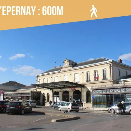 Appartement Urbain - Nabu Magenta